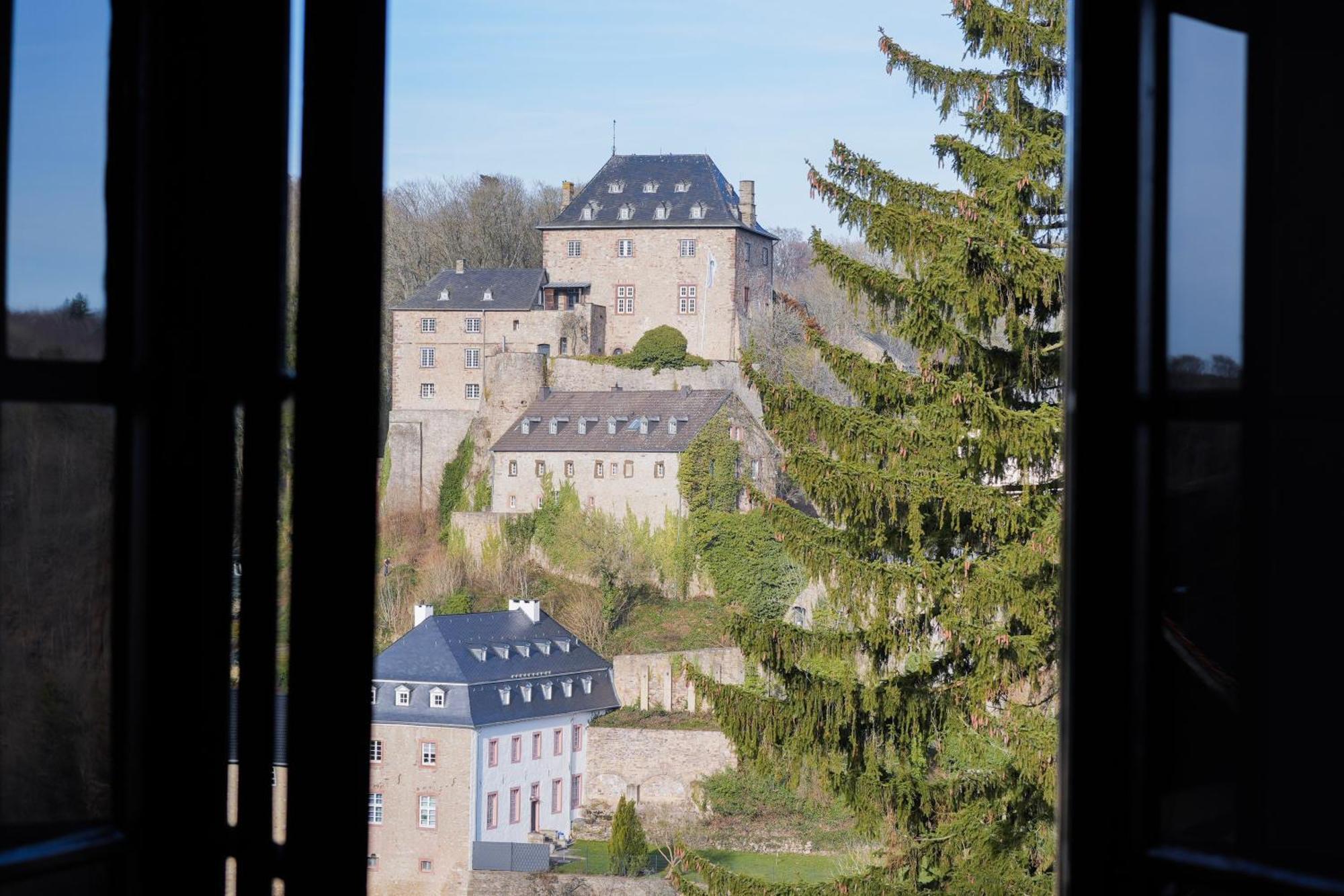 Greenhouse Living "Haus Blankenheim" - Burgblick I Urlaub Mit Hund - 30 Minuten Zum Phantasialand & Nuerburgring Blankenheim  Εξωτερικό φωτογραφία
